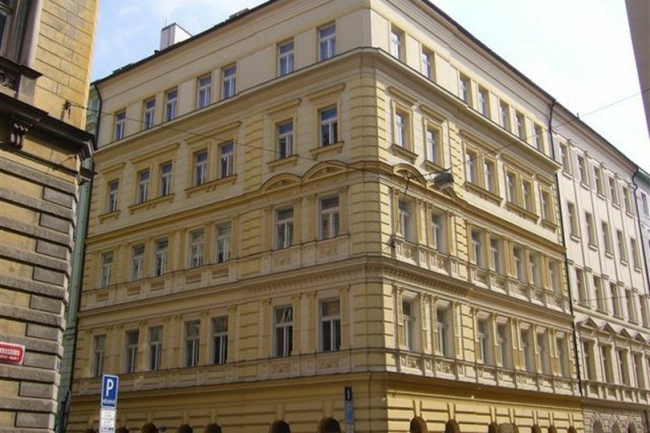 Appartamento Theatre